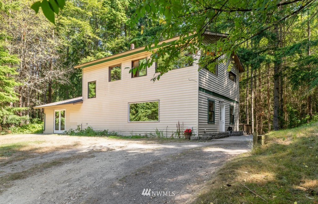 3765 South Amble Road Langley, WA 98260 - Photo 1 of 38 Gallery Image 1