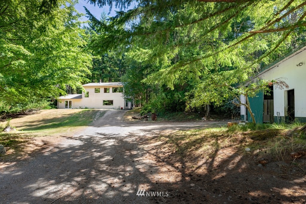 3765 South Amble Road Langley, WA 98260 - Photo 2 of 38 Gallery Image 2