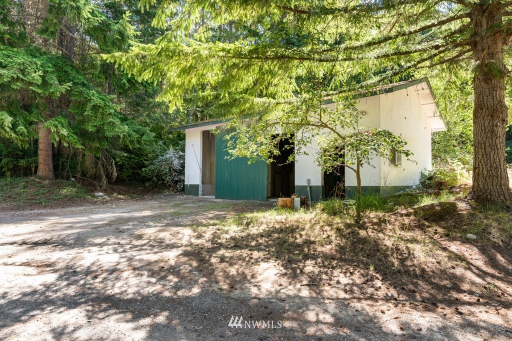 3765 South Amble Road Langley, WA 98260 - Photo 3 of 38 Gallery Image 3