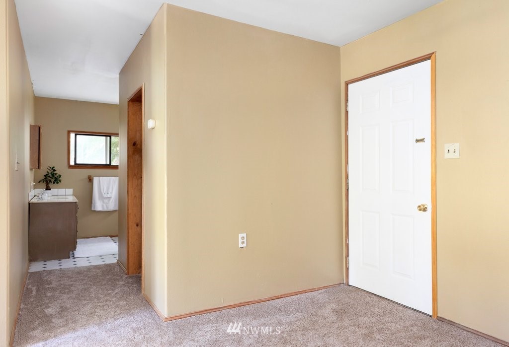 3765 South Amble Road Langley, WA 98260 - Photo 31 of 38 Gallery Image 31