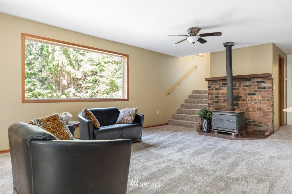 3765 South Amble Road Langley, WA 98260 - Photo 6 of 38 Gallery Image 6