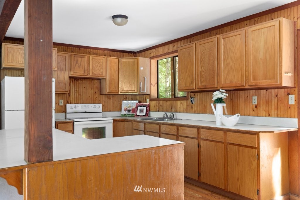 3765 South Amble Road Langley, WA 98260 - Photo 9 of 38 Gallery Image 9