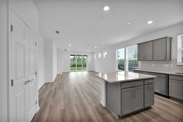 $374,000 | 336 Ecliptic Loop, Yulee, FL 32097