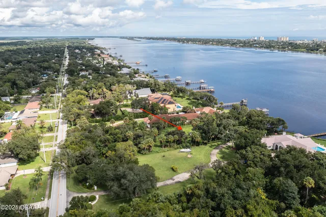 $1,590,000 | 825 North Beach Street, Ormond Beach, FL 32174