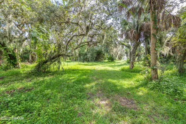 $1,590,000 | 825 North Beach Street, Ormond Beach, FL 32174