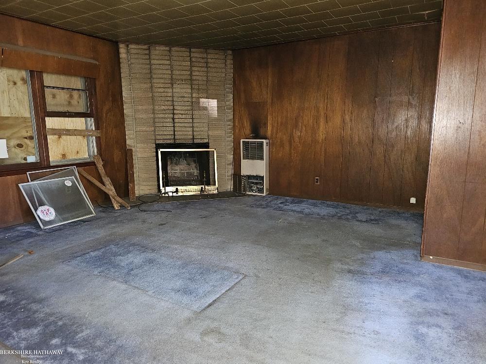 9875 Nottingham Road Detroit, MI 48224 - Photo 3 of 8 50176873-92ead452-faca-4cb6-8996-25851ce1b73c.JPG