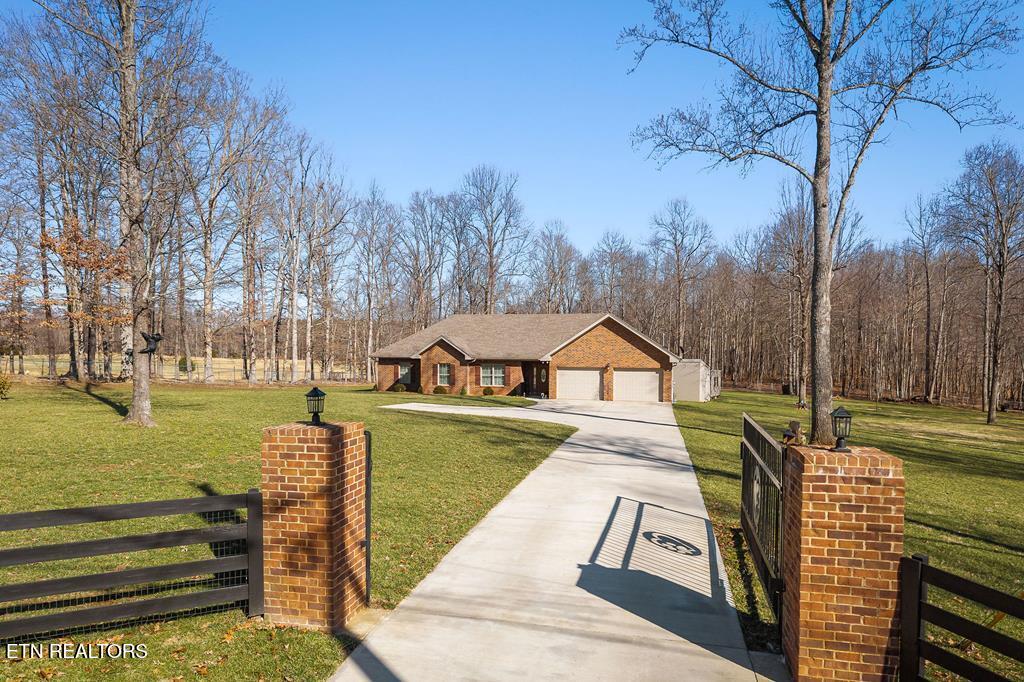 701 Low Gap Road Sparta, TN 38583 - Photo 2 of 57 lowgap1