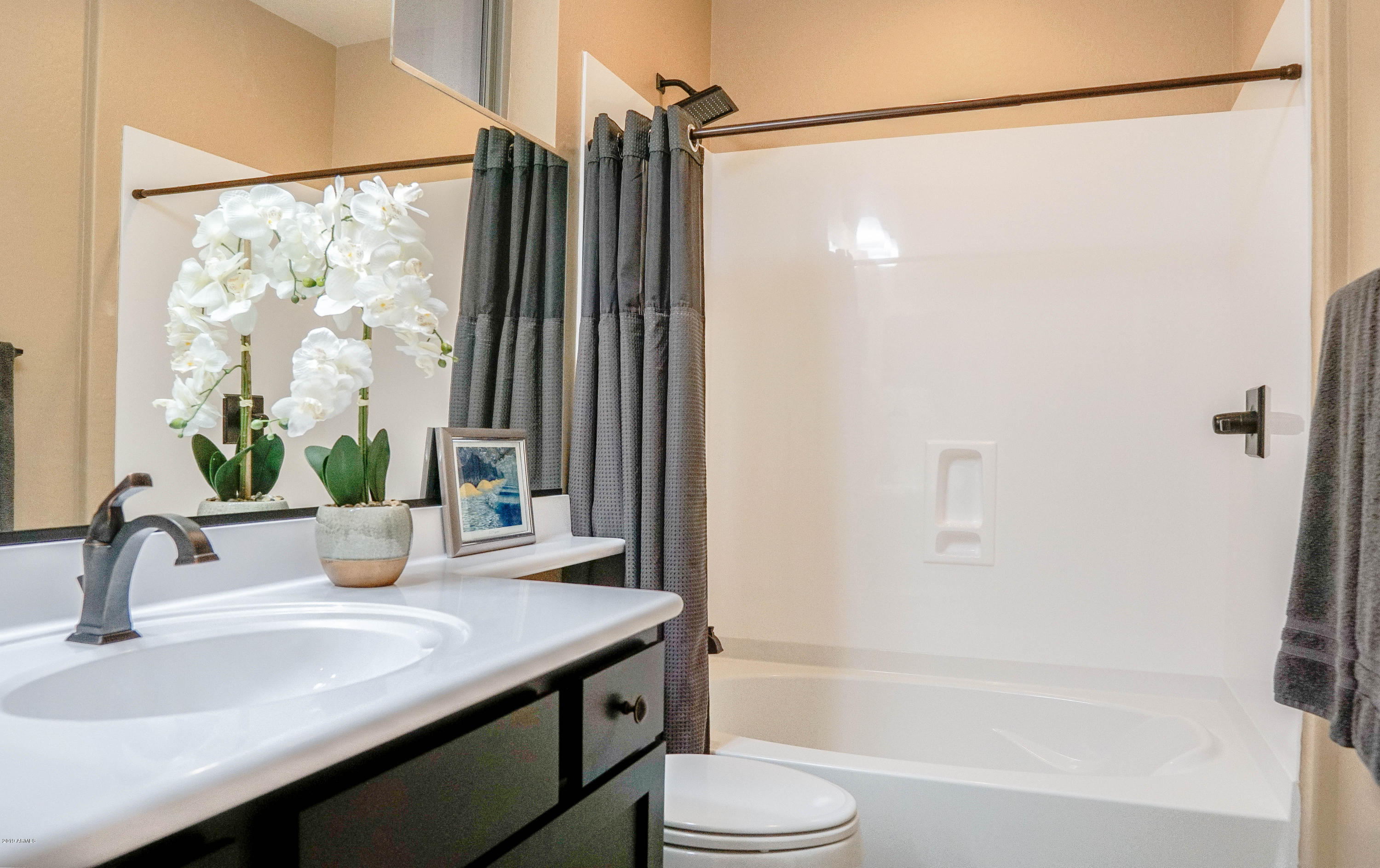 3249 Rising Sun Ridge Wickenburg, AZ 85390 - Photo 21 of 38 Guest Bathroom