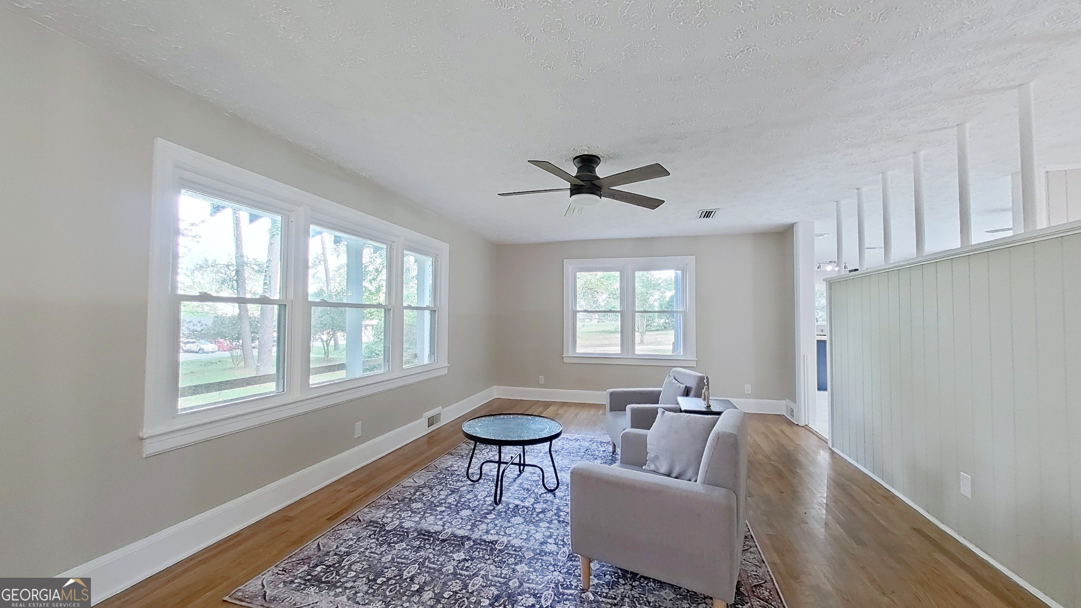 481 4th Street Southeast Cairo, GA 39828 - Photo 4 of 55 a living room with furniture and a window