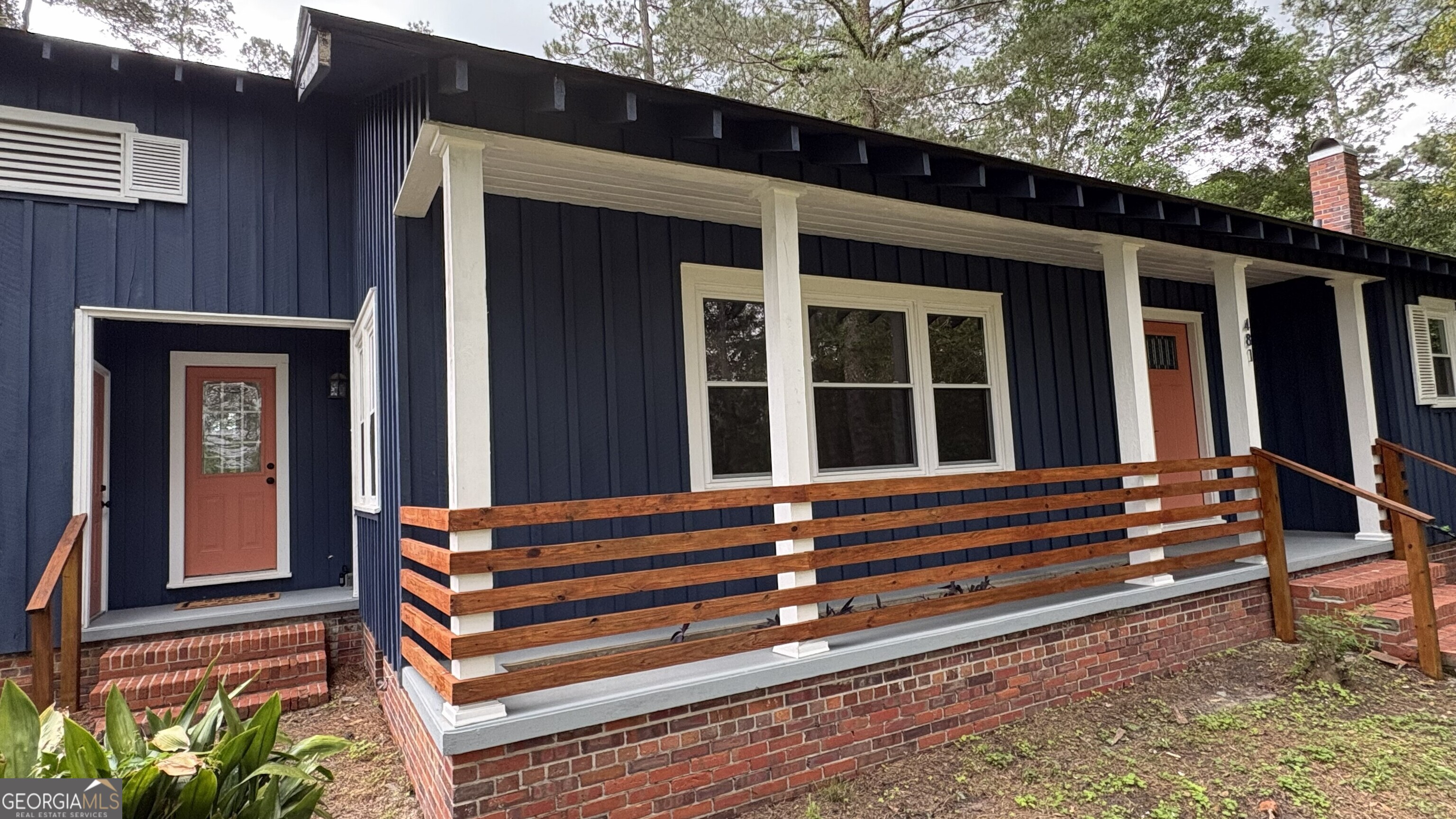 481 4th Street Southeast Cairo, GA 39828 - Photo 54 of 55 a view of wooden bench in front of a house