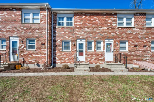 $160,000 | 43 Hiltbrand Road, Unit 29, Bristol, CT 06010