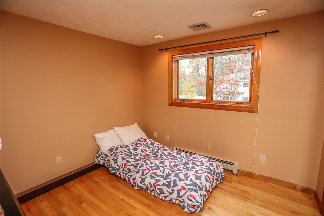 5 Blue Fox Road Salem, NH 03079 - Photo 19 of 28