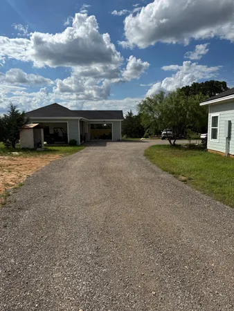 $689,000 | 497 Brown Road, McDade, TX 78650
