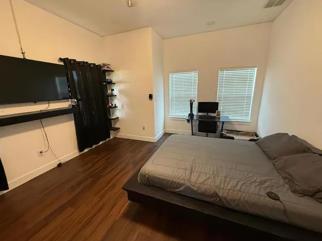 $799,000 | 497 Brown Road, McDade, TX 78650