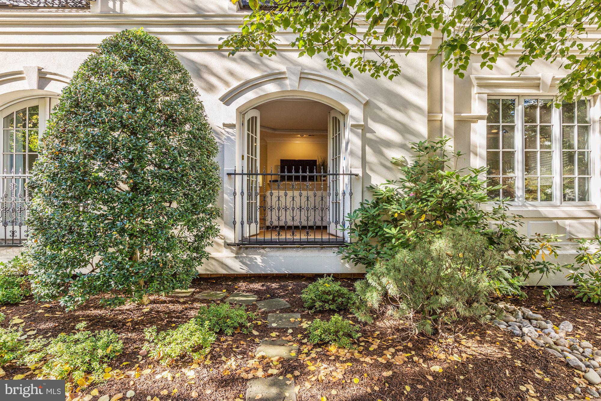 4600 Elm Street, Unit 4 Chevy Chase, MD 20815 - Photo 1 of 20