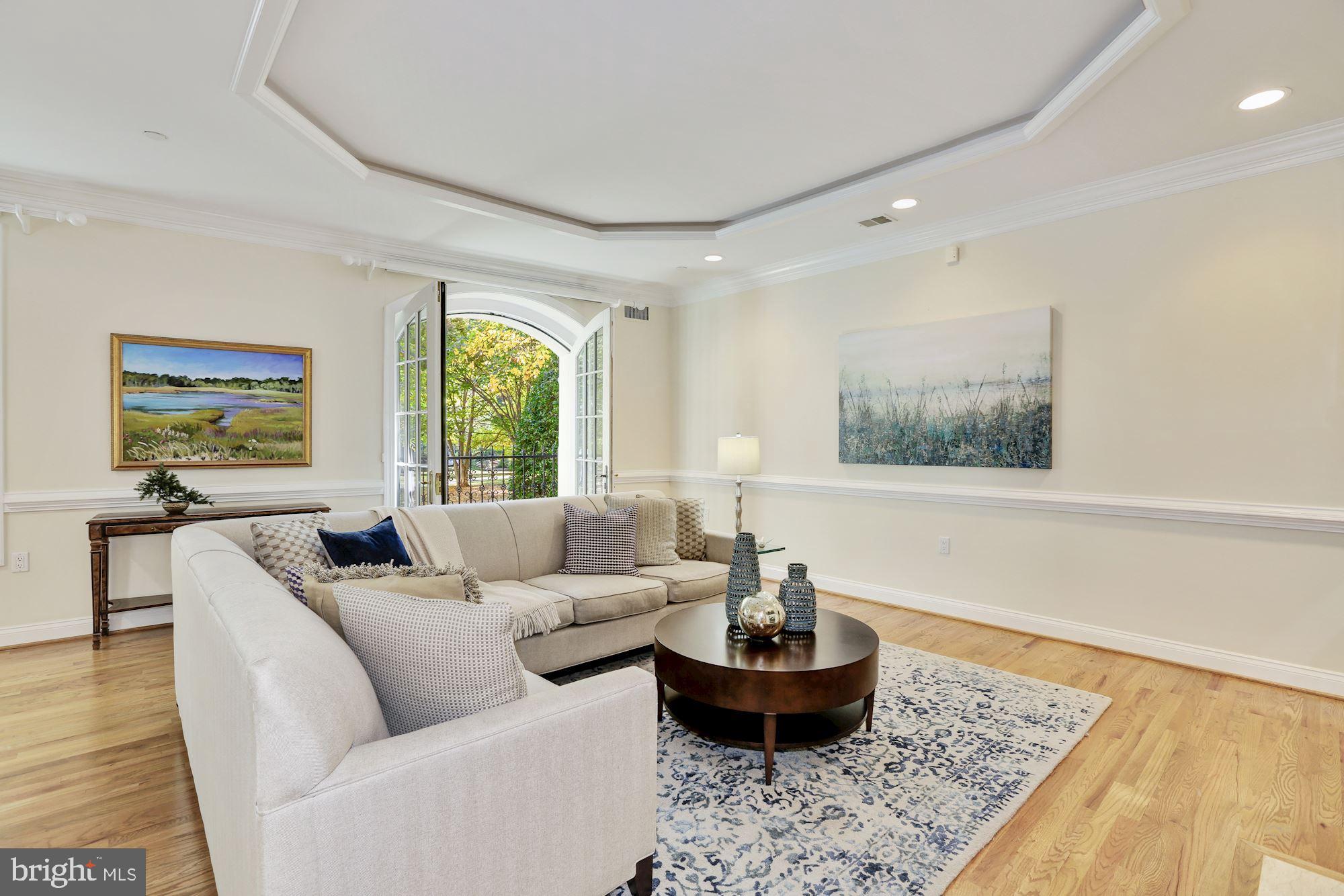 4600 Elm Street, Unit 4 Chevy Chase, MD 20815 - Photo 6 of 20