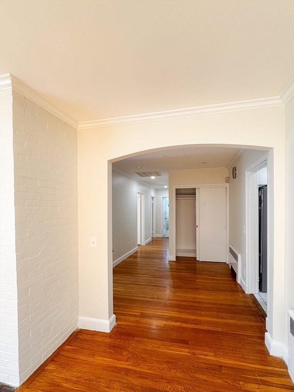 92 Woodcliff Road Brookline, MA 02467 - Photo 32 of 36