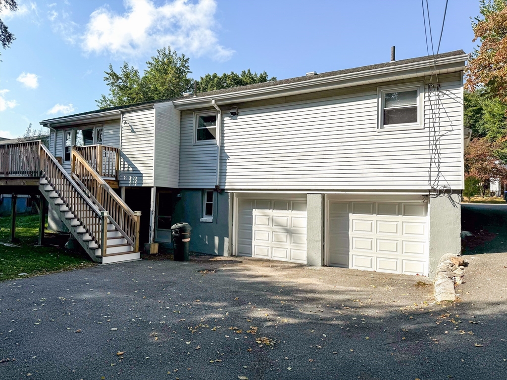 92 Woodcliff Road Brookline, MA 02467 - Photo 4 of 36