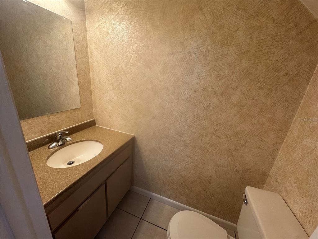 2202 Southwest 39 Drive Gainesville, FL 32607 - Photo 5 of 17