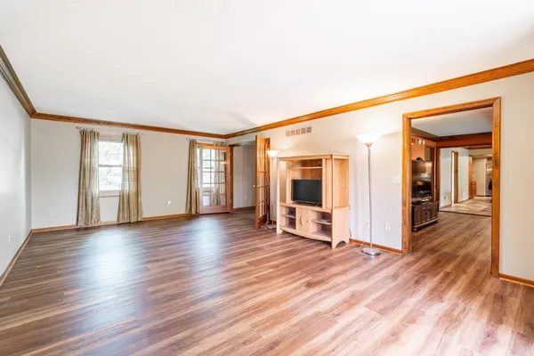 $679,900 | 9224 Laurel Hurst Place, Fort Wayne, IN 46835