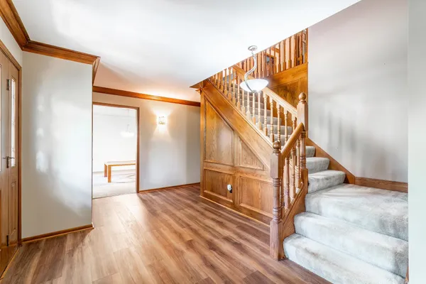 $679,900 | 9224 Laurel Hurst Place, Fort Wayne, IN 46835