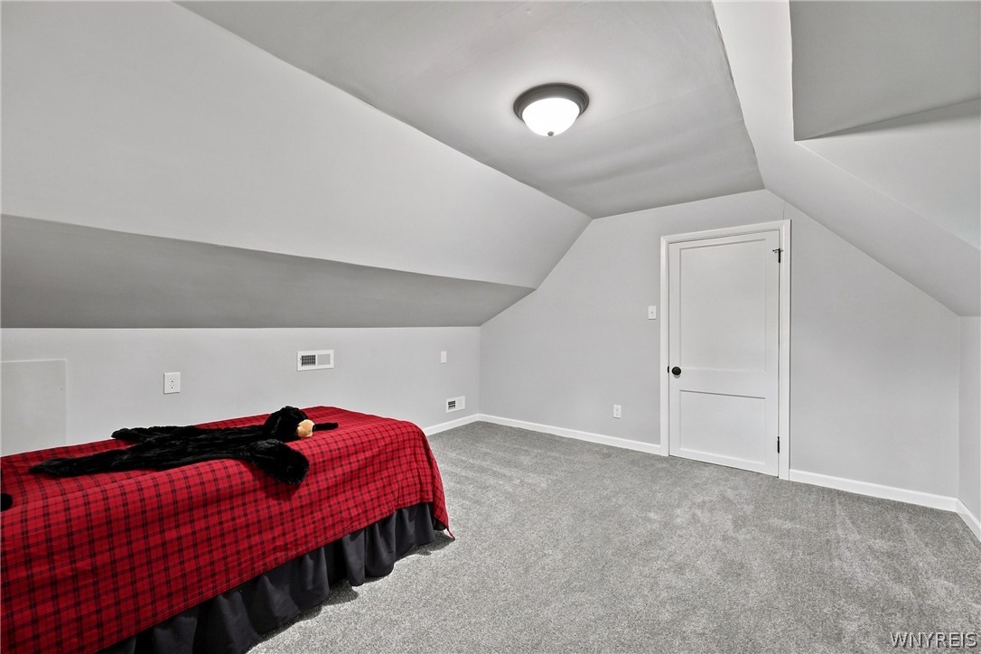 212 Schwartz Road Lancaster, NY 14086 - Photo 18 of 22 Gallery Image 18