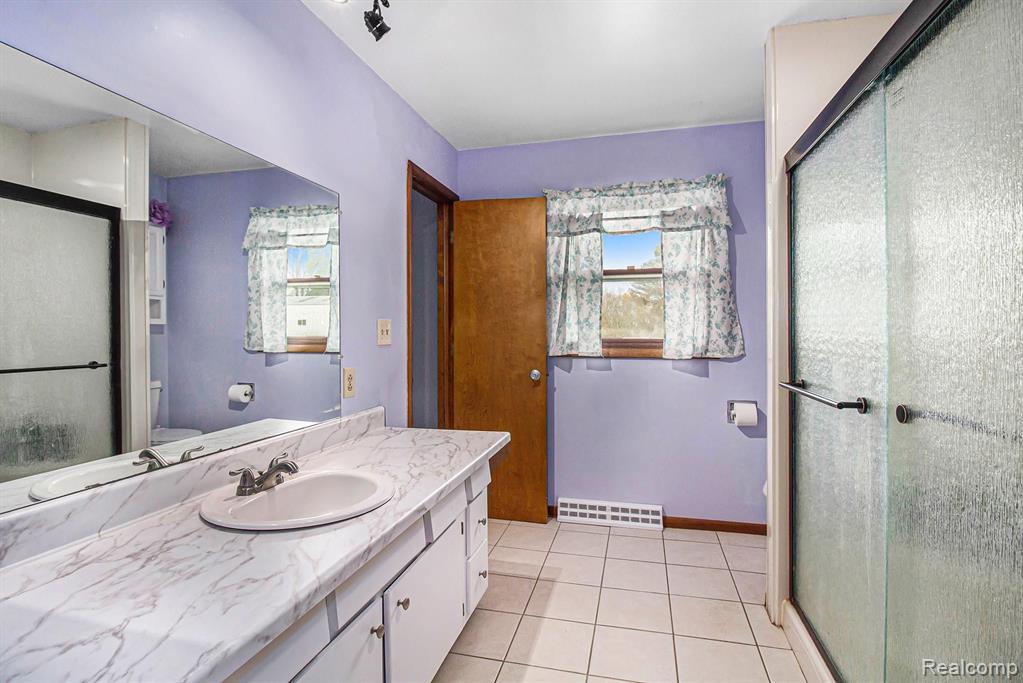 12014 Rolston Road Byron, MI 48418 - Photo 13 of 33