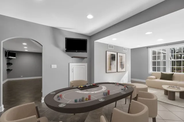 $599,000 | 865 Sterling Heights Drive, Antioch, IL 60002