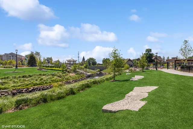 $599,000 | 865 Sterling Heights Drive, Antioch, IL 60002