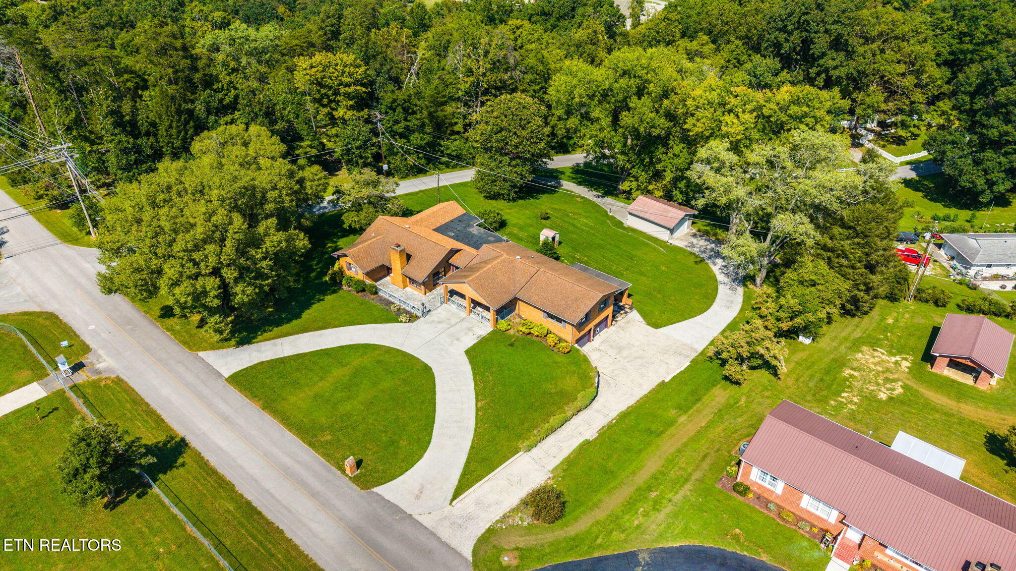 505 Claiborne Road La Follette, TN 37766 - Photo 4 of 59 4-web-or-mls-claiborne