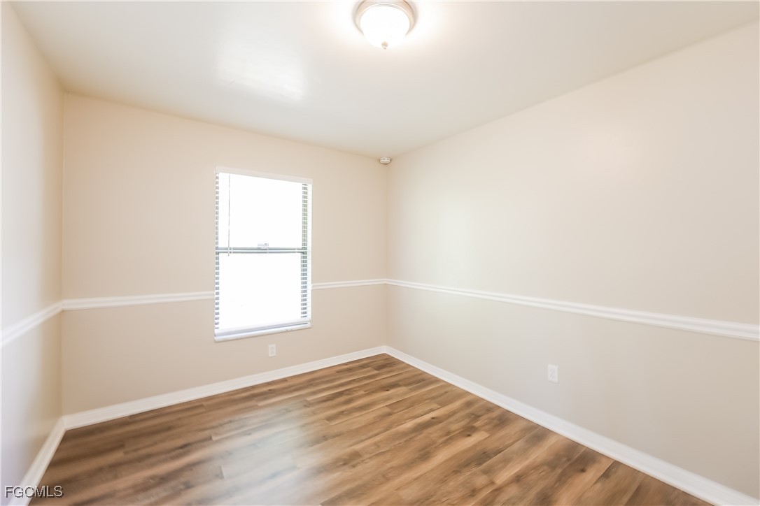 720 Southwest 8th Terrace Cape Coral, FL 33991 - Photo 13 of 15