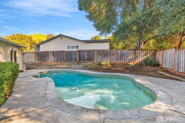 $599,000 | 2646 Doidge Avenue, Pinole, CA 94564