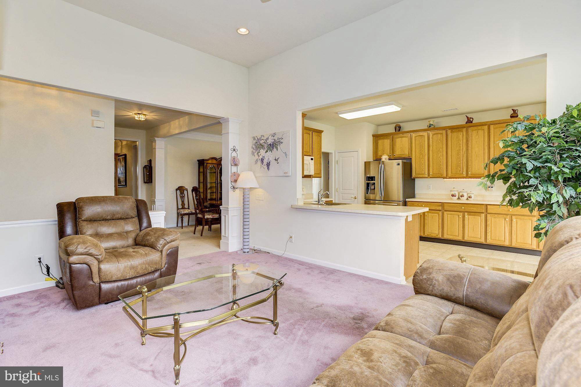 18 Wolverton Place Riverside, NJ 08075 - Photo 21 of 35 Living Room View w/ Peninsula