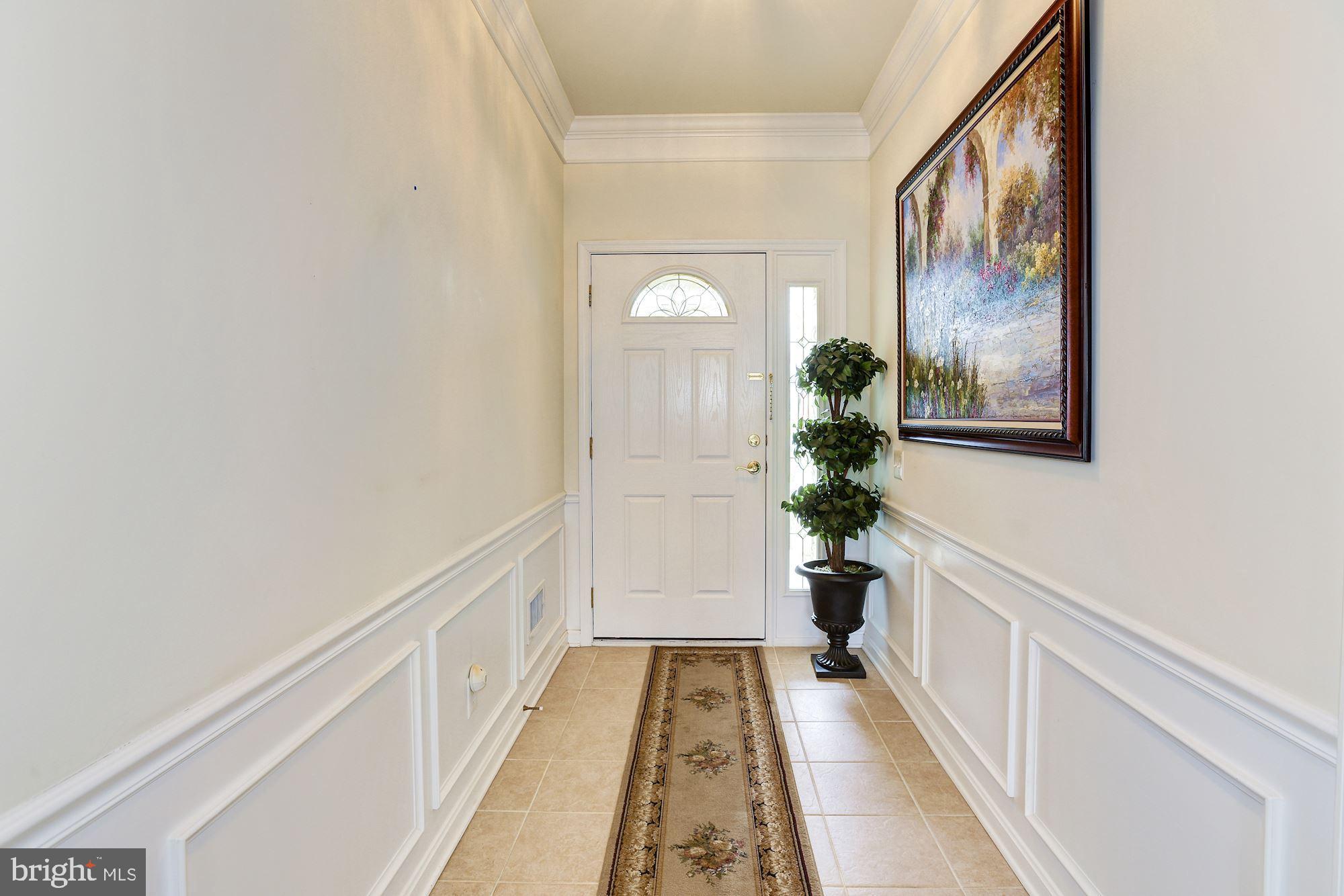 18 Wolverton Place Riverside, NJ 08075 - Photo 5 of 35 View of Front Door
