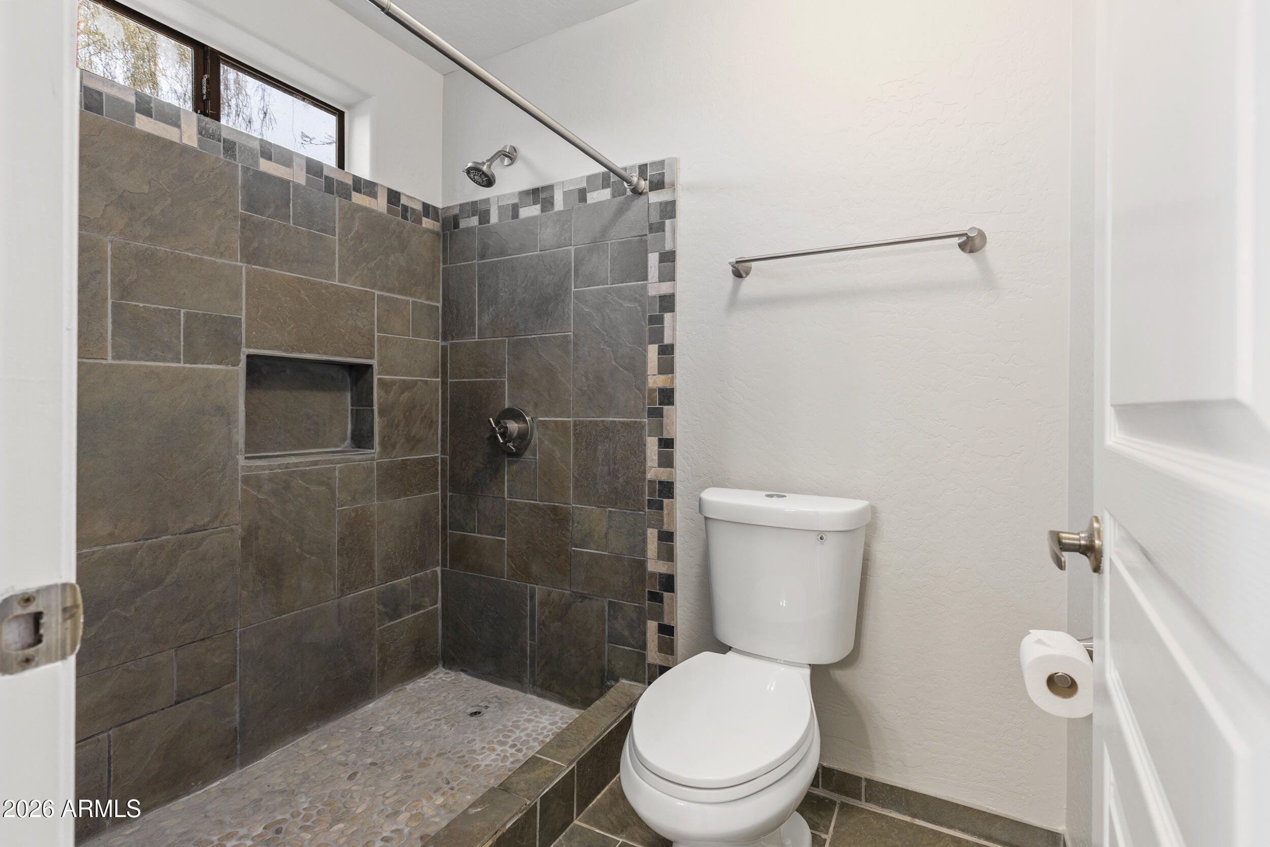 1009 East Carlise Road Phoenix, AZ 85086 - Photo 19 of 57 Gallery Image 19