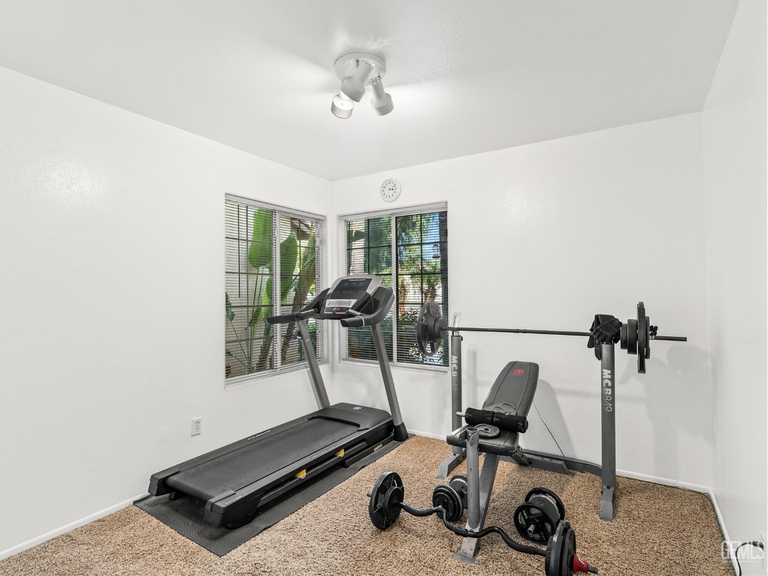 Undisclosed Address Bakersfield, CA 93311 - Photo 17 of 33