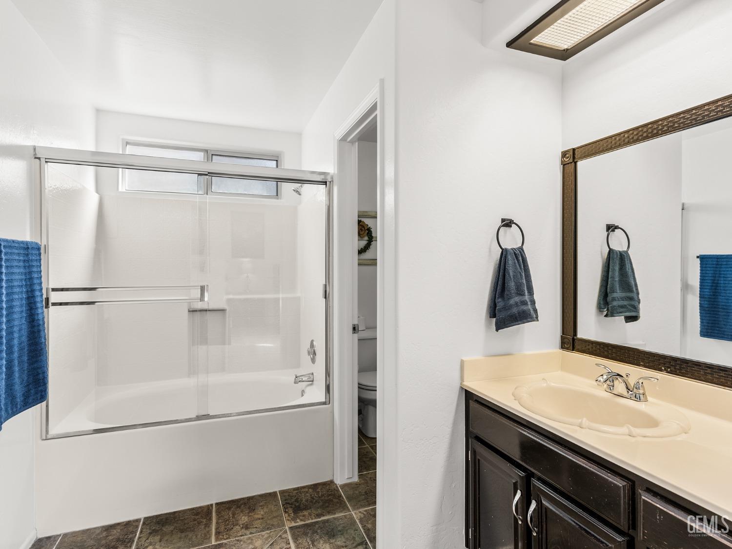 Undisclosed Address Bakersfield, CA 93311 - Photo 24 of 33