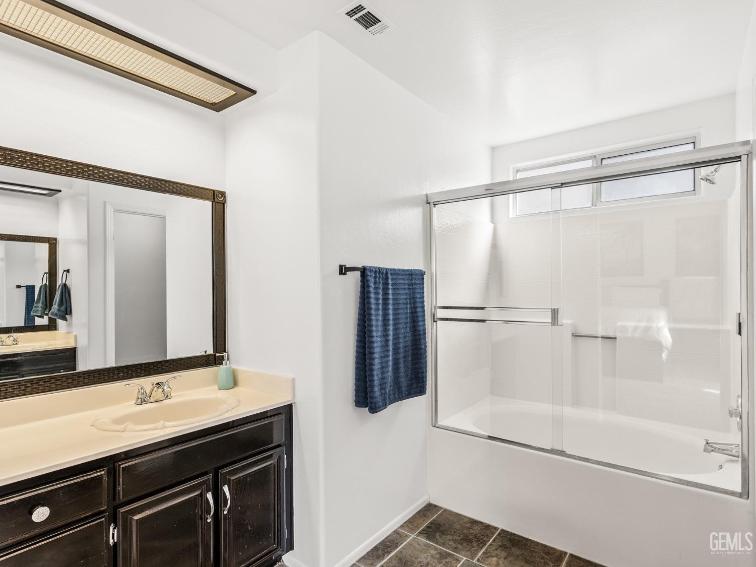 Undisclosed Address Bakersfield, CA 93311 - Photo 25 of 33