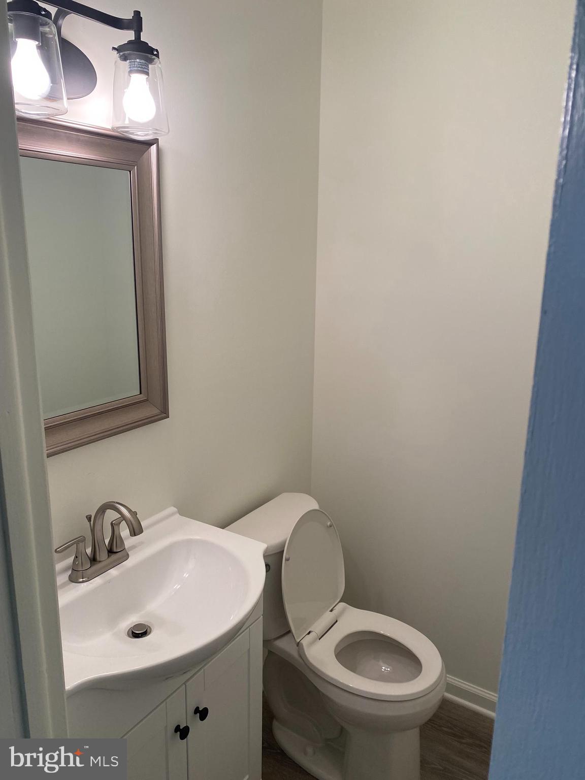 980 Almshouse Road Warminster, PA 18974 - Photo 8 of 25