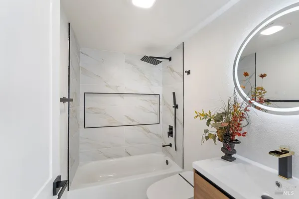 $549,800 | 207 Wilshire Avenue, Vallejo, CA 94591