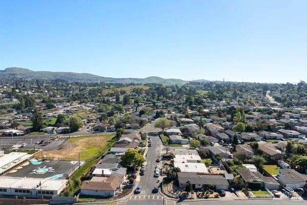 $549,800 | 207 Wilshire Avenue, Vallejo, CA 94591