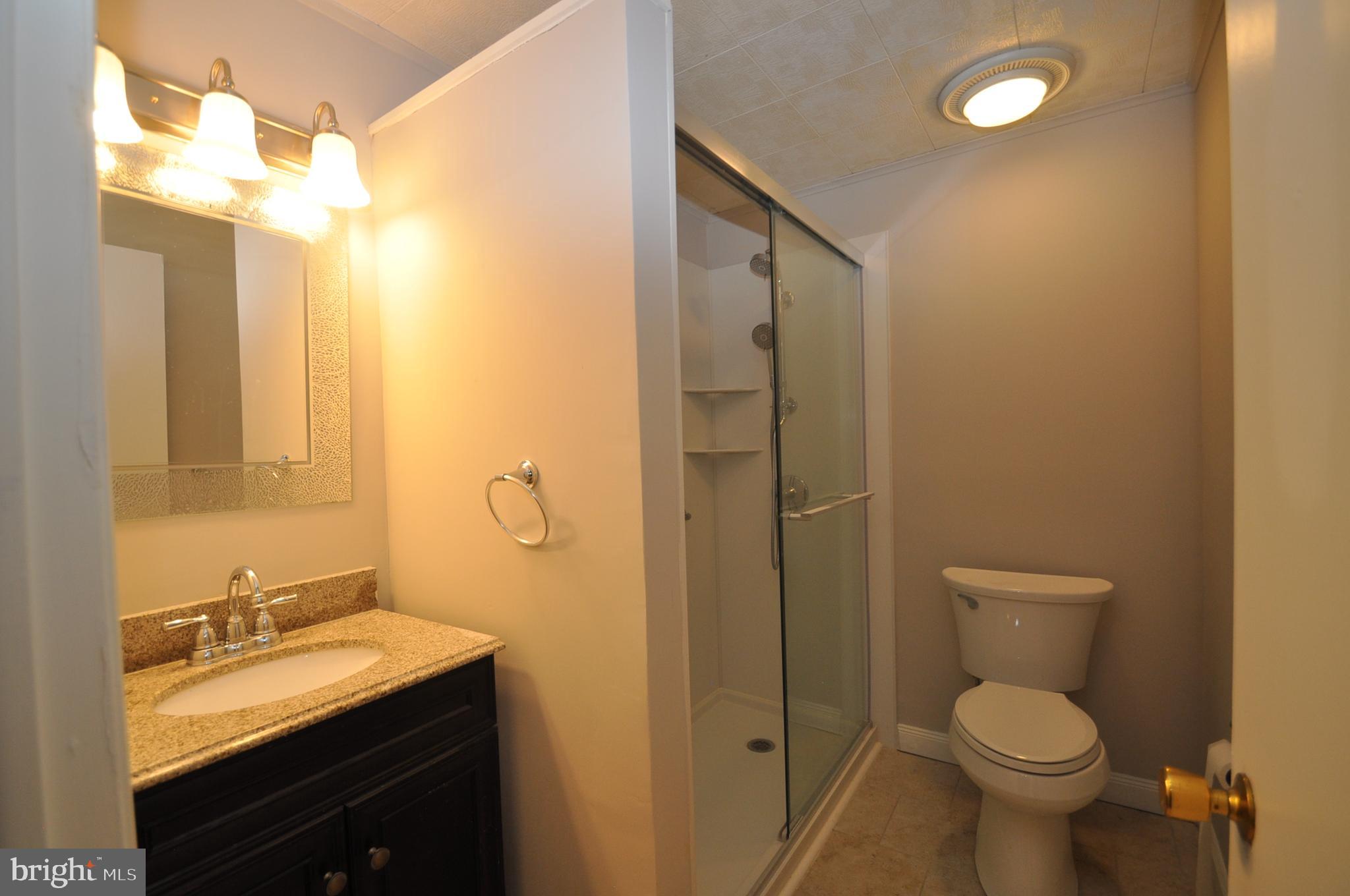 13 Brook Run Road Eastampton, NJ 08060 - Photo 15 of 29 Main Bathroom