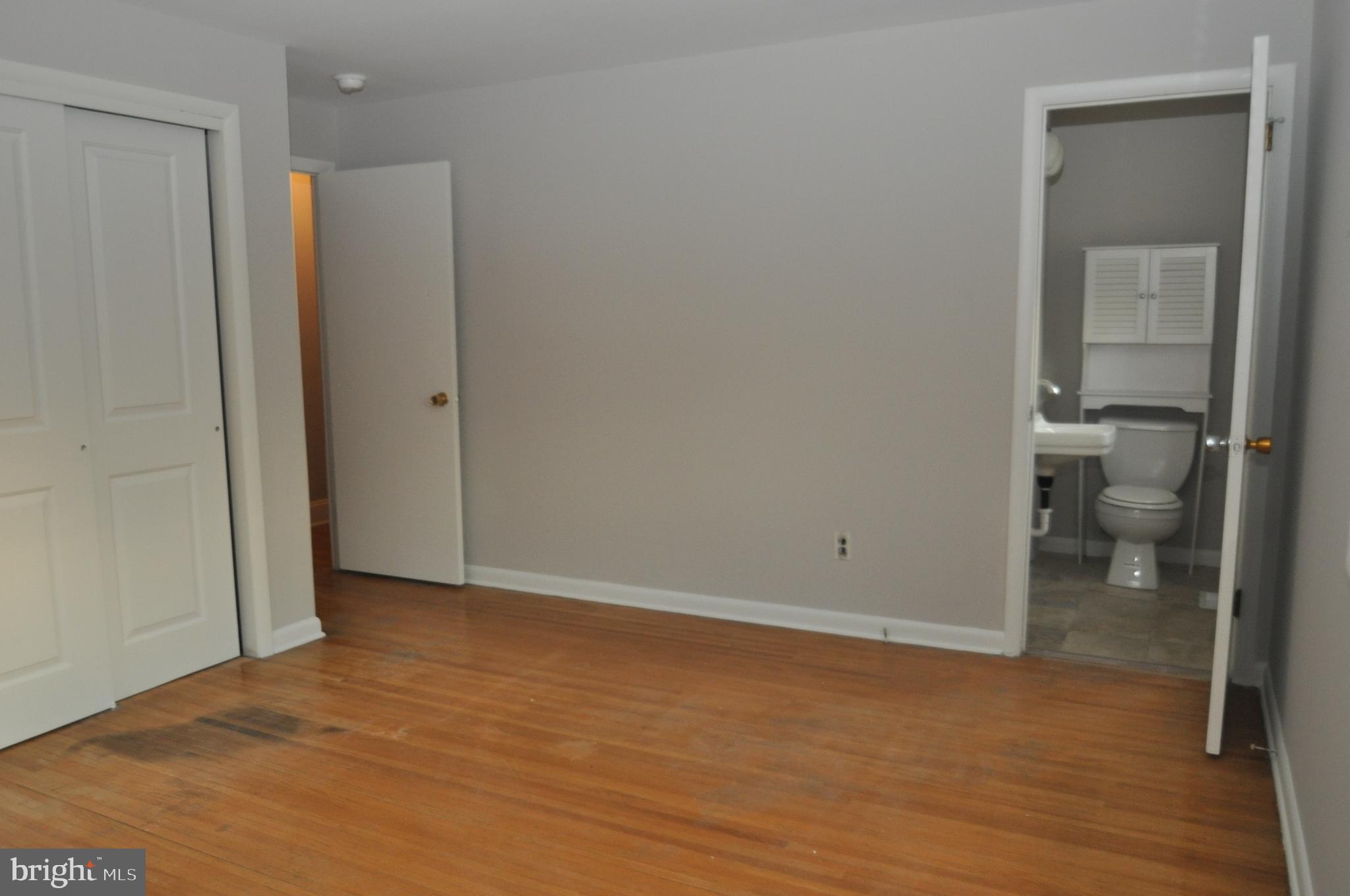 13 Brook Run Road Eastampton, NJ 08060 - Photo 9 of 29 Primary Bedroom