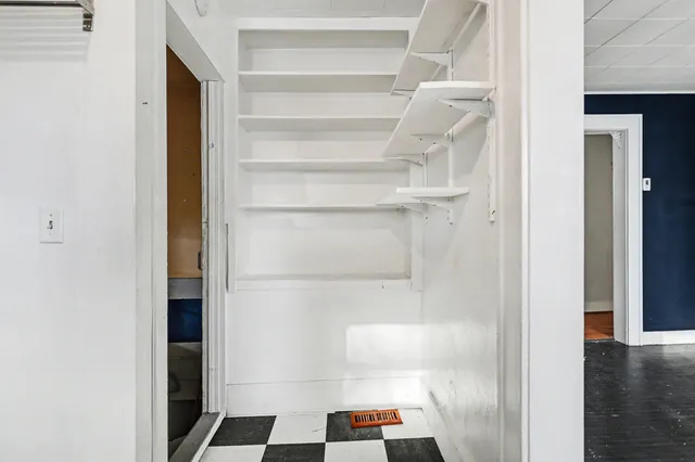 $164,900 | 119 Greenfield Boulevard, Marshall, MI 49068