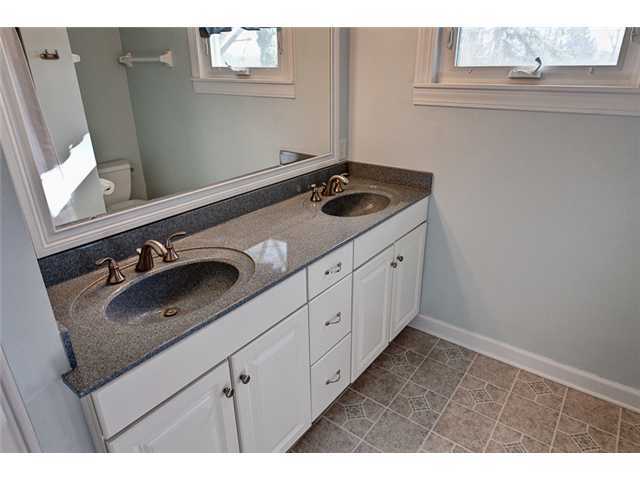2447 Dorset Road Columbus, OH 43221 - Photo 18 of 25