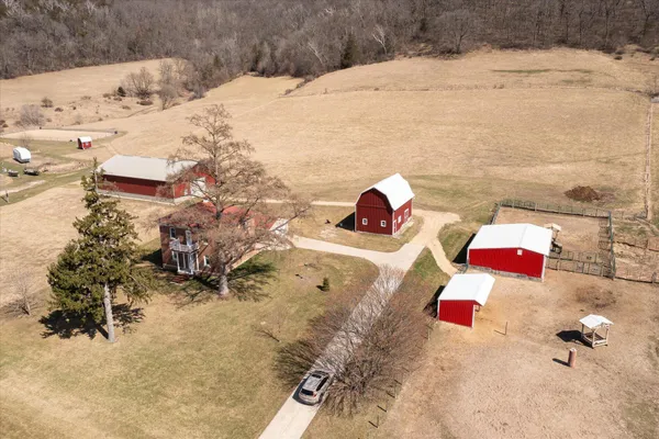 $795,000 | 704 7th Street, Brownsville, MN 55919