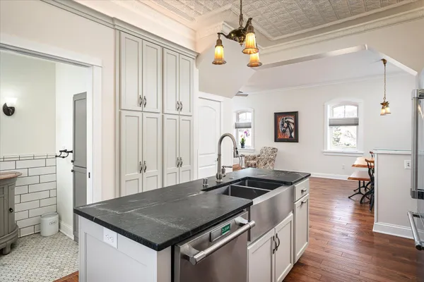 $795,000 | 704 7th Street, Brownsville, MN 55919