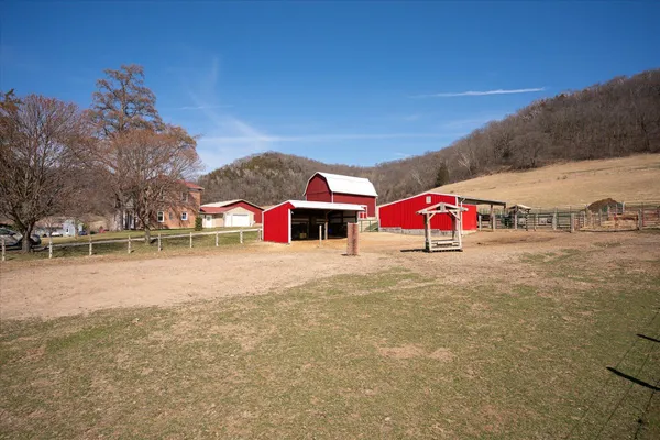 $795,000 | 704 7th Street, Brownsville, MN 55919