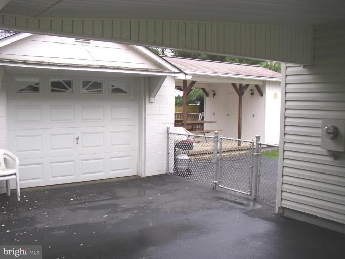 221 Old Magothy Bridge Road Pasadena, MD 21122 - Photo 9 of 12 Garage 1