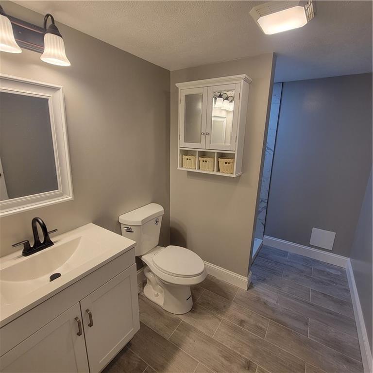 470 Spring Valley Road West Mifflin, PA 15122 - Photo 15 of 28 Gallery Image 15